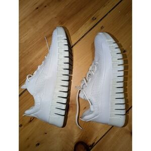 ECCO Gruuv LEATHER SNEAKERS Sz 38 7 7. 5 Ultra flex comfort non slip leisure